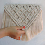 Bolso de macramé armonía beige.