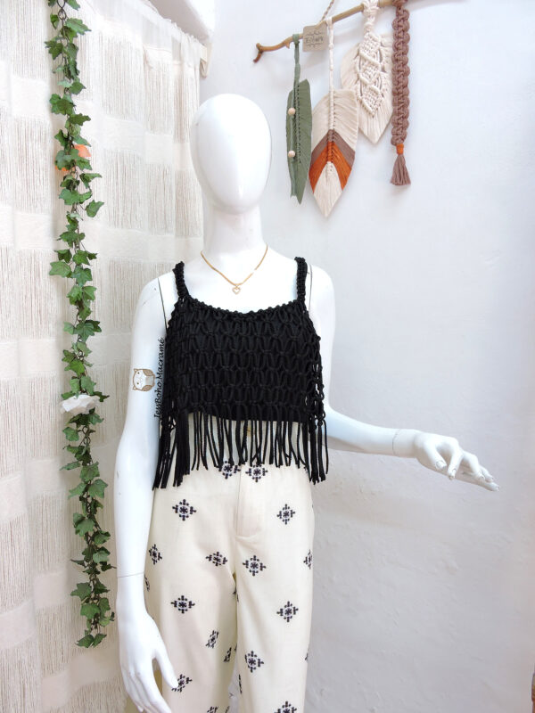 Blusa de macramé maya.