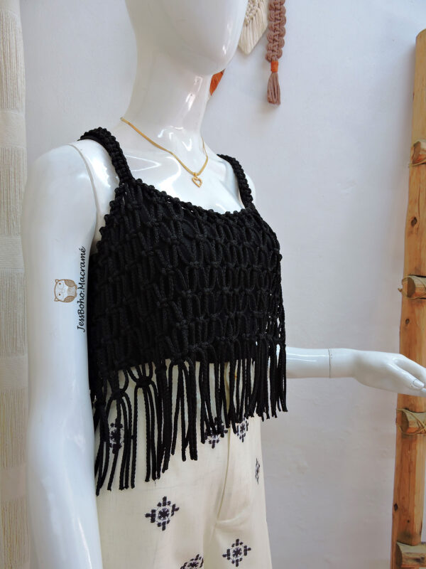 Blusa de macramé maya.